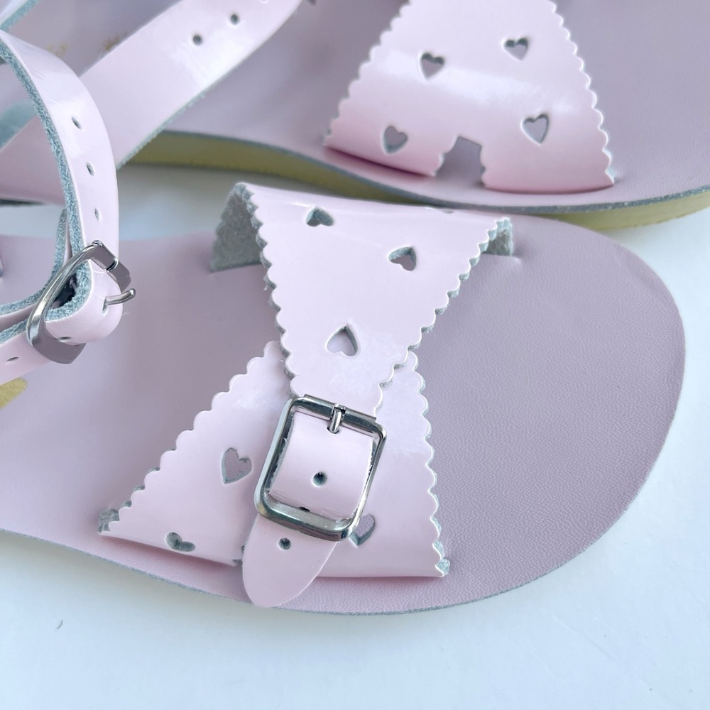 SOLD - NEW Pink Sweetheart Sandals Big Kids 13 - Picture 8 of 10